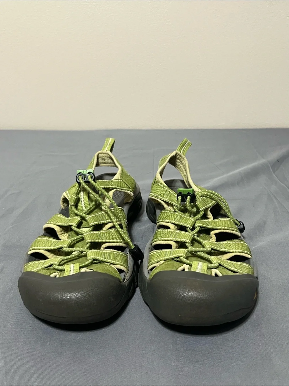 KEEN Newport H2 Waterproof Hiking Sandals Women’s 9.5 Lime Green
